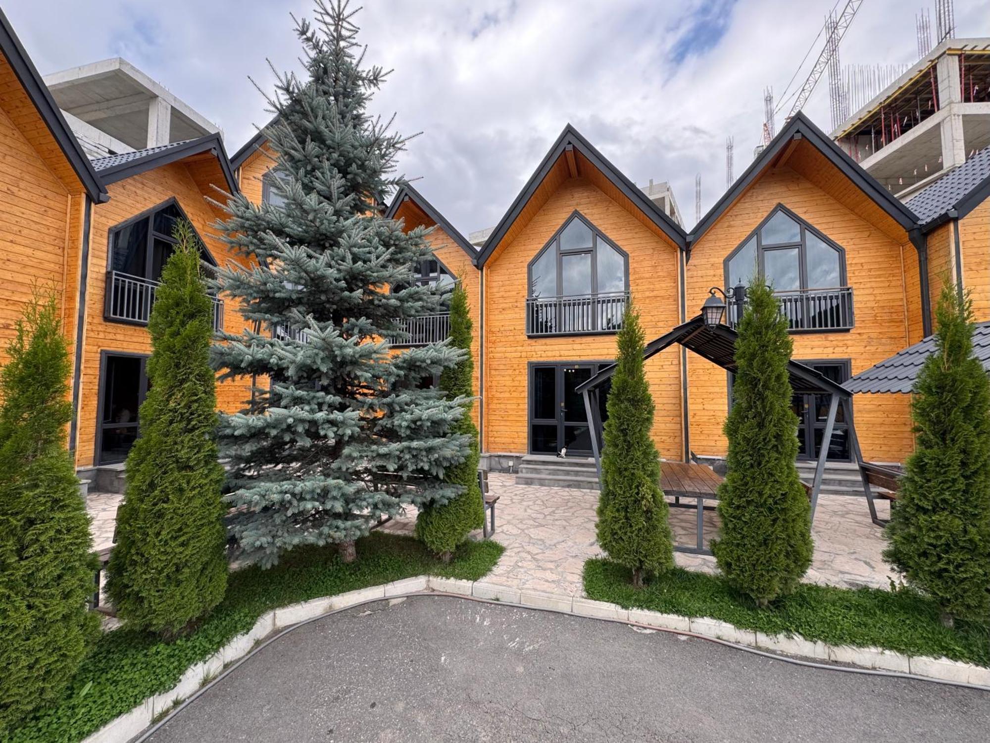Everest Rest House Tsaghkadzor Bagian luar foto